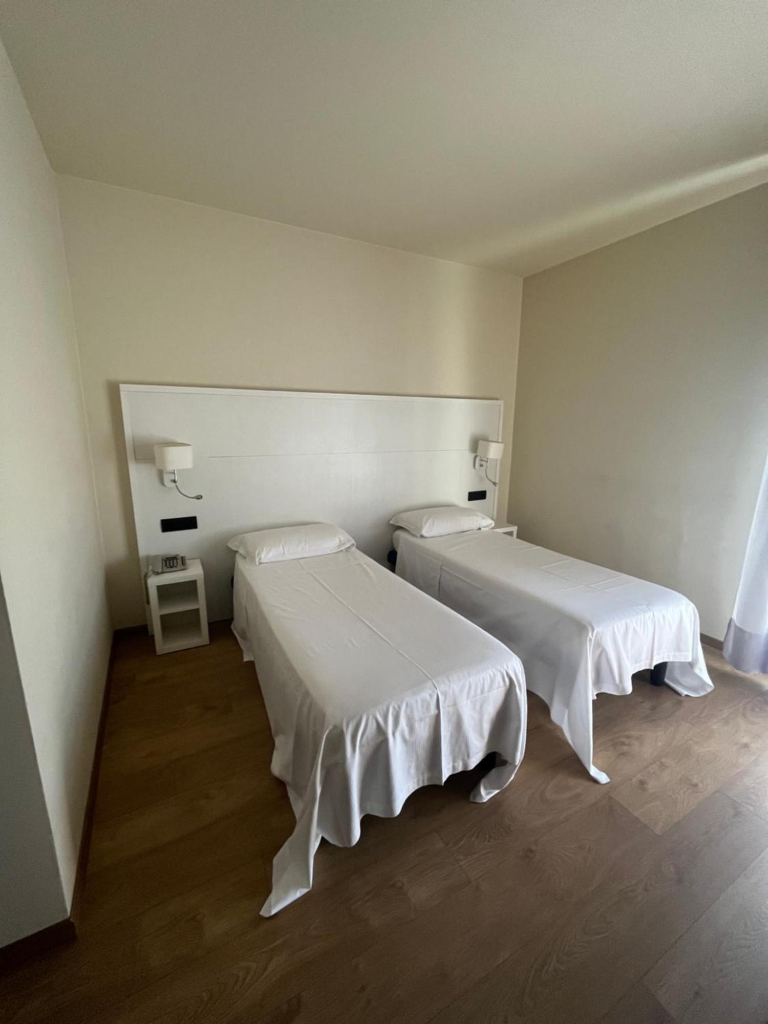 Double or Twin Room with Balcony,1598892455:JPEG